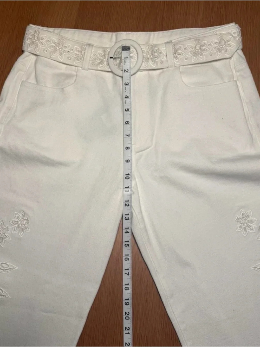 FARM Rio Cream Wide-Leg Laser-Cut Flare Jeans - Picture 6 of 8